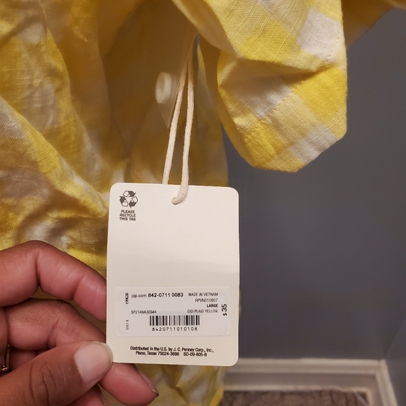 New a.n.a. yellow gingham plaid short sleeve button up blouse - Picture 5 of 5